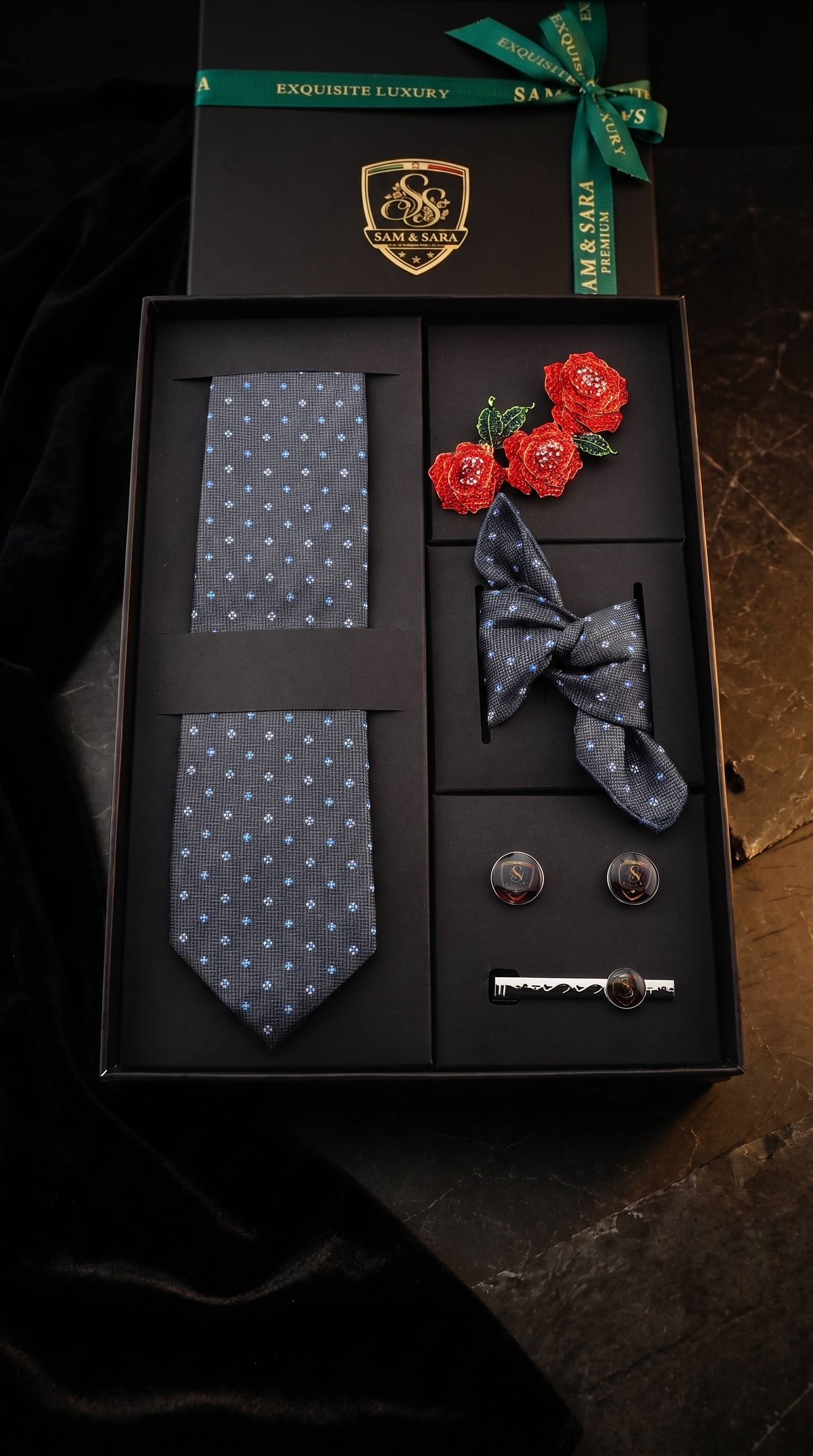 Sam & Sara Gold Edition Neckwear Set — full set